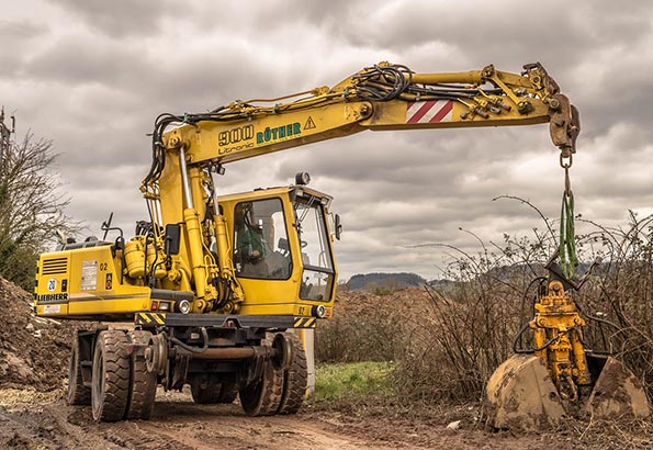 挖机保养步骤详解：日常维护保养必看